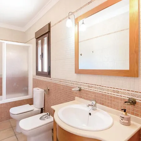 Holiday home Awesome In Iznajar