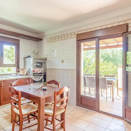 Holiday home Awesome In Iznajar